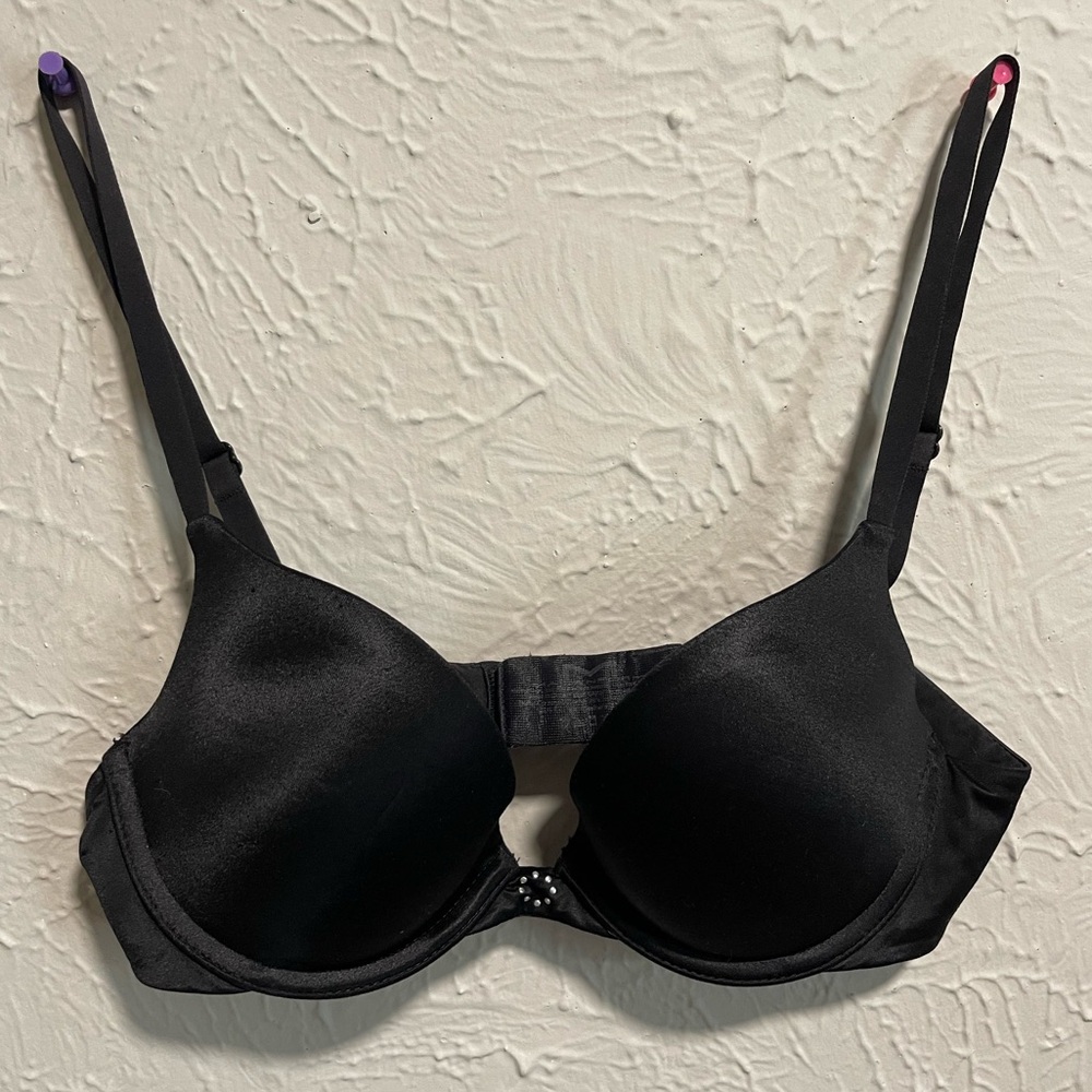 🚫SOLD🚫Maidenform Black Push-Up Bra
